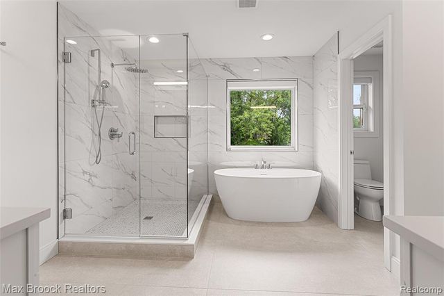 811 Magnolia Avenue, Royal Oak, MI 48073