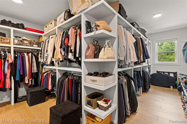811 Magnolia Avenue, Royal Oak, MI 48073