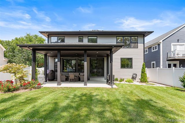 811 Magnolia Avenue, Royal Oak, MI 48073