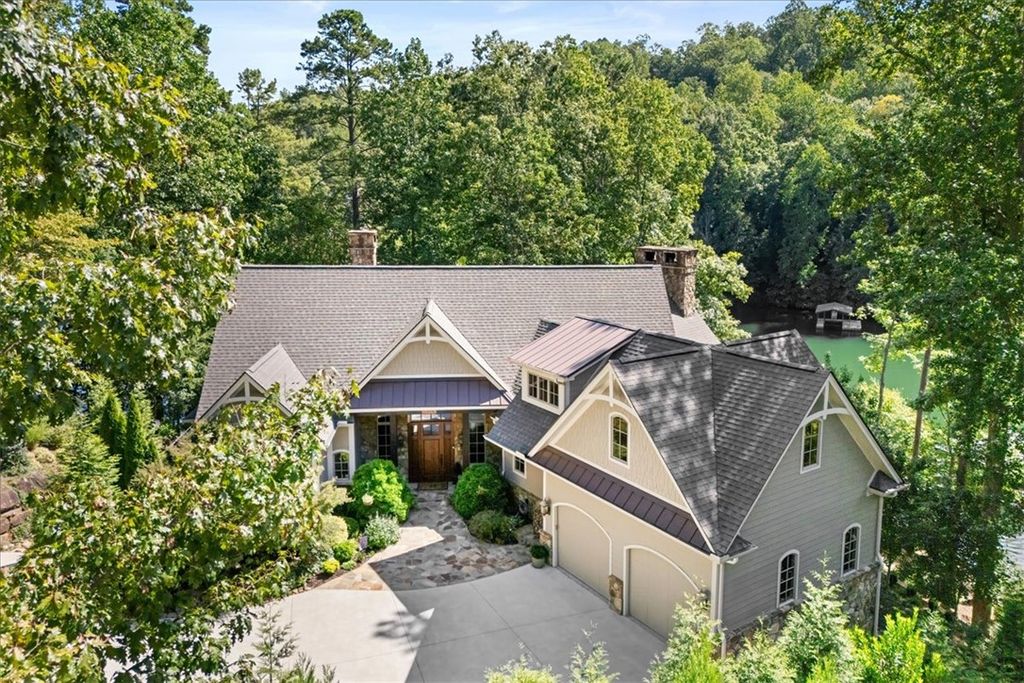 121 Running Bear Lane, Sunset, SC 29685