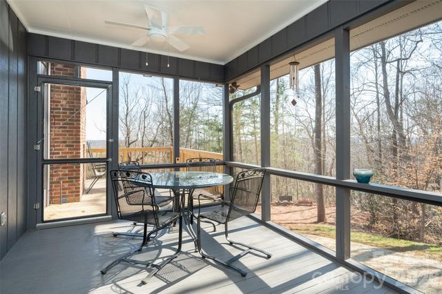 344 Hague Drive, Columbus, NC 28722