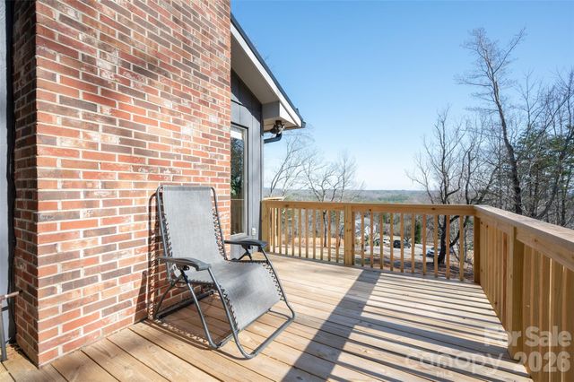 344 Hague Drive, Columbus, NC 28722