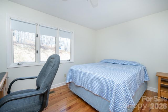 344 Hague Drive, Columbus, NC 28722