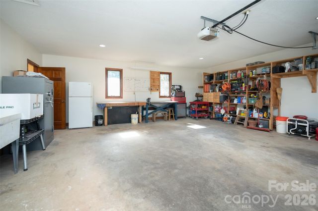 344 Hague Drive, Columbus, NC 28722