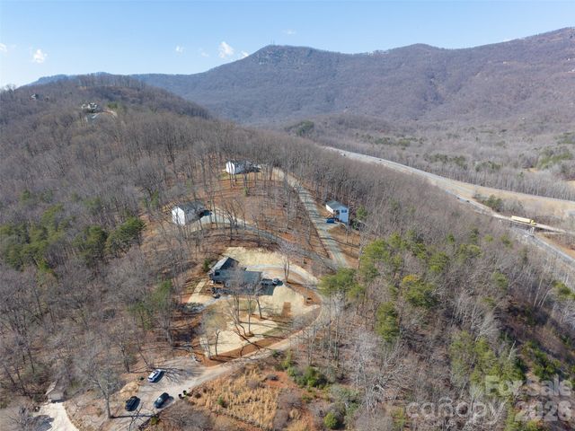 344 Hague Drive, Columbus, NC 28722