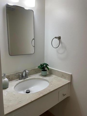 5833 Pentz Way, San Jose, CA 95123