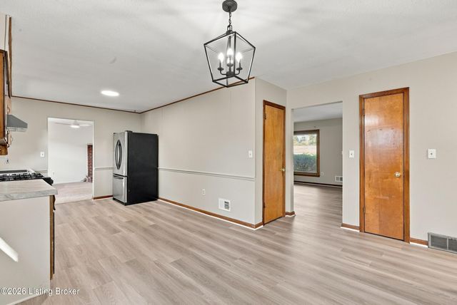 3815 Iron Horse Way, Louisville, KY 40272
