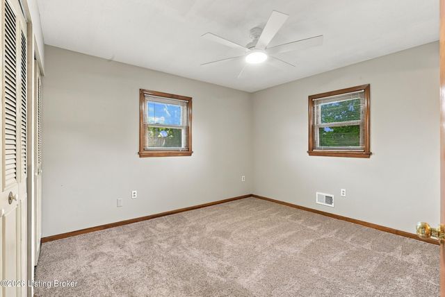 3815 Iron Horse Way, Louisville, KY 40272