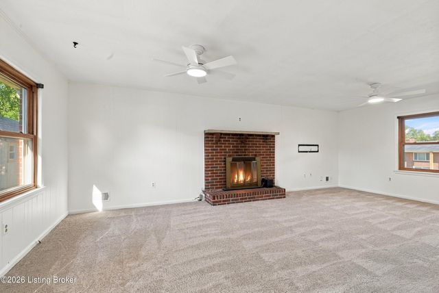 3815 Iron Horse Way, Louisville, KY 40272
