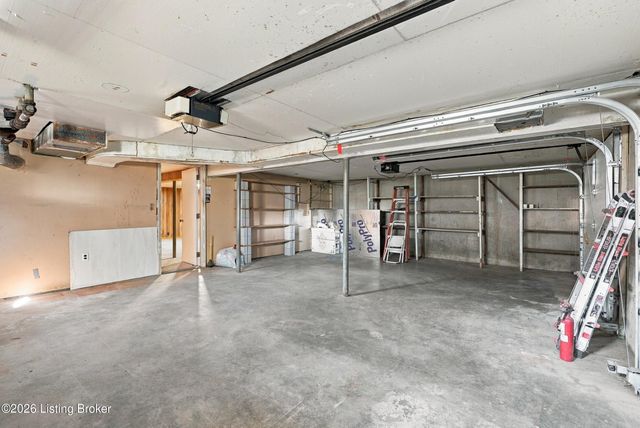 3815 Iron Horse Way, Louisville, KY 40272