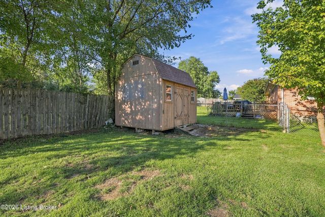 3815 Iron Horse Way, Louisville, KY 40272