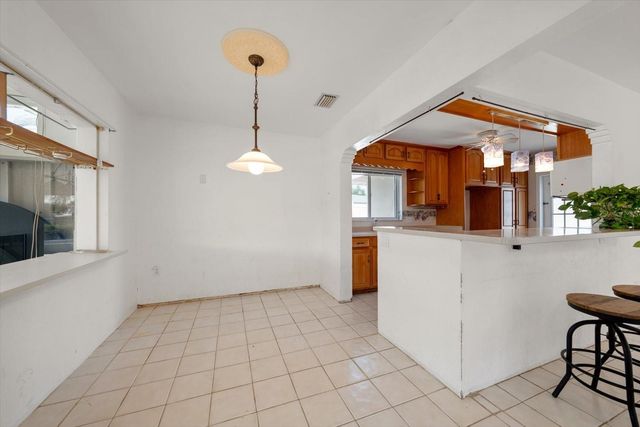 337 LA HACIENDA DRIVE, Indian Rocks Beach, FL 33785