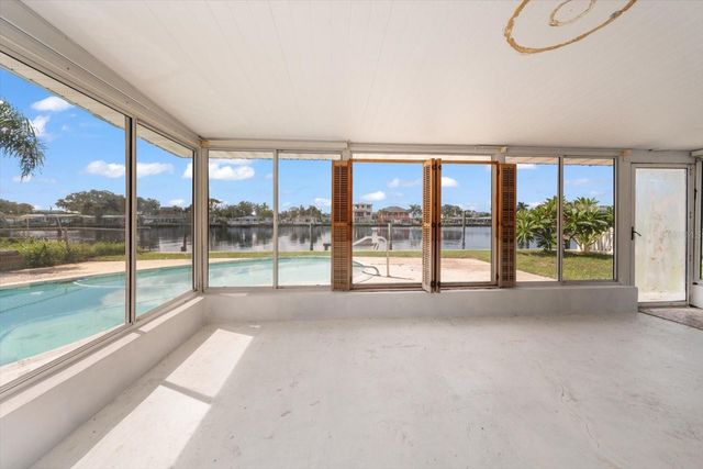 337 LA HACIENDA DRIVE, Indian Rocks Beach, FL 33785