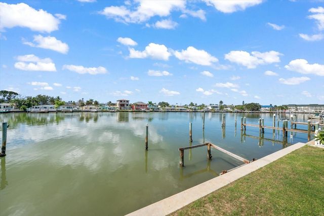 337 LA HACIENDA DRIVE, Indian Rocks Beach, FL 33785