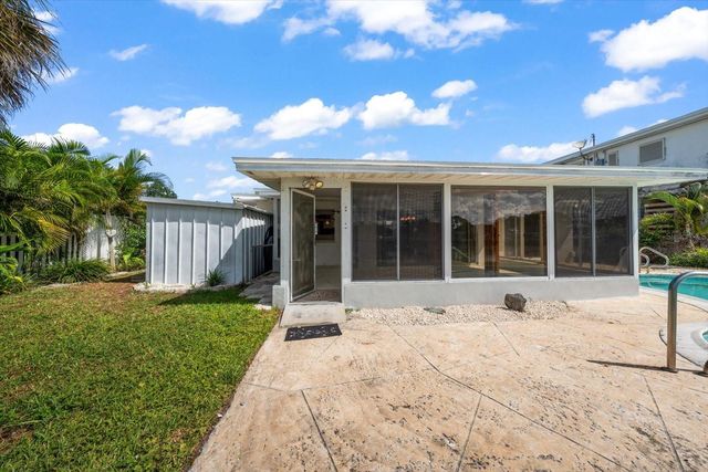 337 LA HACIENDA DRIVE, Indian Rocks Beach, FL 33785