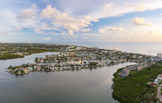 337 LA HACIENDA DRIVE, Indian Rocks Beach, FL 33785