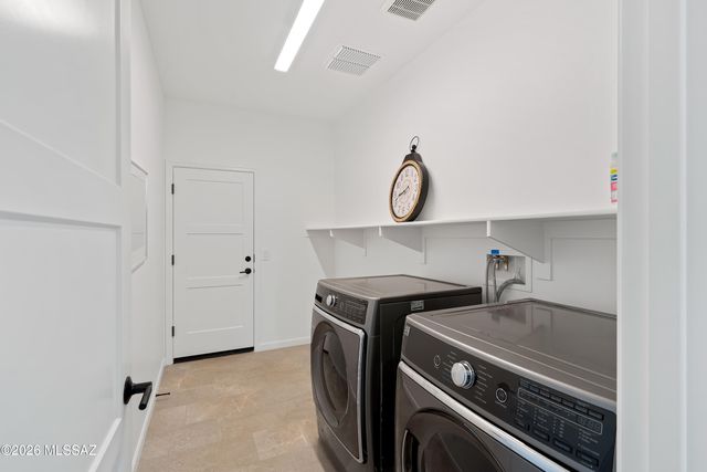 61797 E Oak Stone Lane, Oracle, AZ 85623