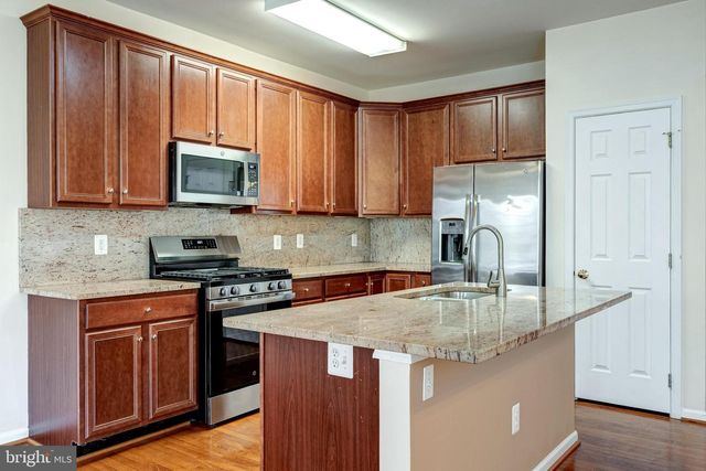 25332 WHIPPOORWILL TER, Chantilly, VA 20152