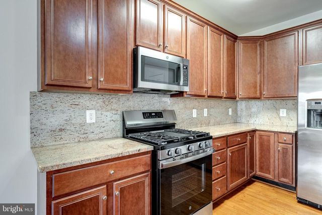 25332 WHIPPOORWILL TER, Chantilly, VA 20152
