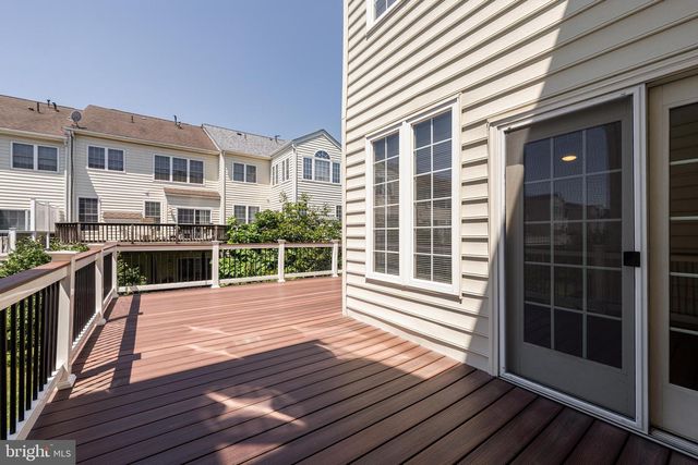 25332 WHIPPOORWILL TER, Chantilly, VA 20152