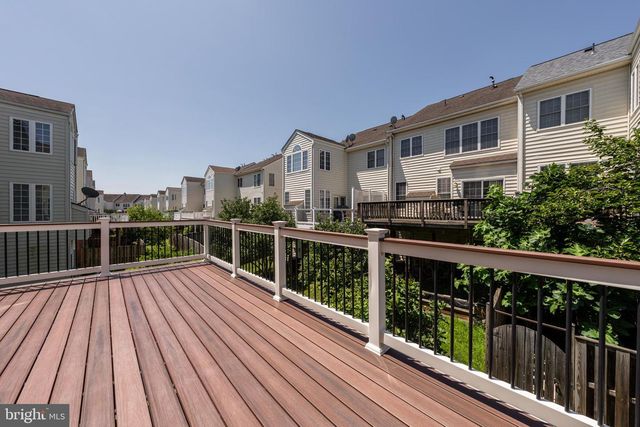 25332 WHIPPOORWILL TER, Chantilly, VA 20152