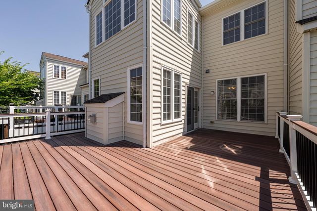 25332 WHIPPOORWILL TER, Chantilly, VA 20152