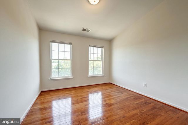 25332 WHIPPOORWILL TER, Chantilly, VA 20152