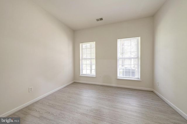 25332 WHIPPOORWILL TER, Chantilly, VA 20152
