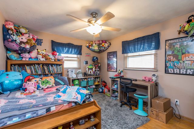 1430 Park Avenue, Winthrop Harbor, IL 60096