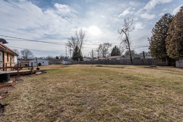 1430 Park Avenue, Winthrop Harbor, IL 60096