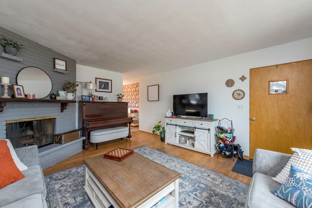 1430 Park Avenue, Winthrop Harbor, IL 60096