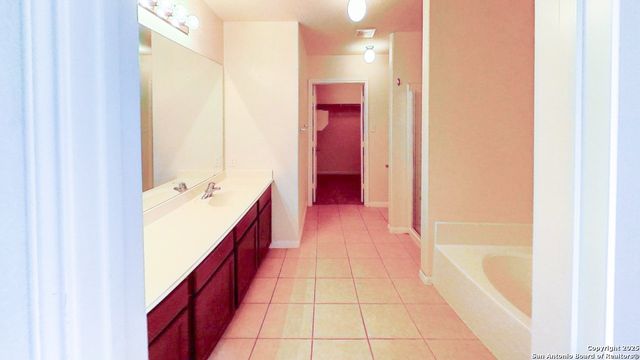 11439 Luckey Ledge, San Antonio, TX 78252
