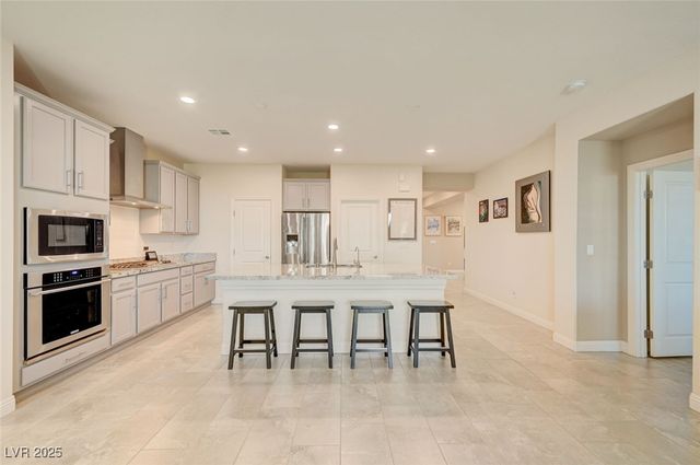 5828 Ireland Ridge Court, Las Vegas, NV 89149