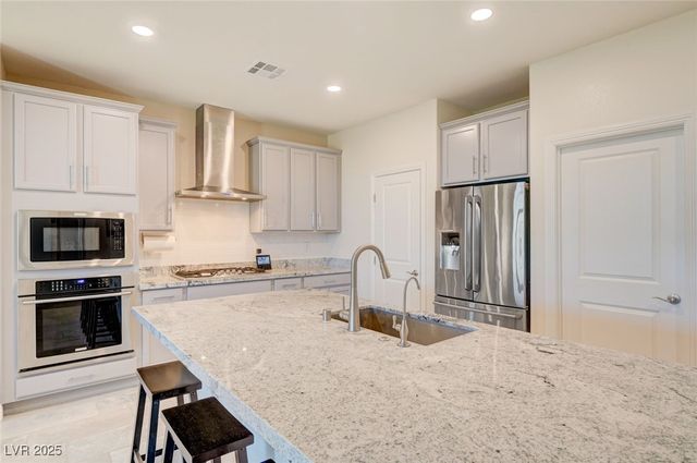 5828 Ireland Ridge Court, Las Vegas, NV 89149