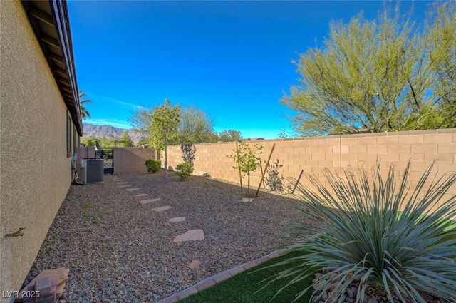 5828 Ireland Ridge Court, Las Vegas, NV 89149