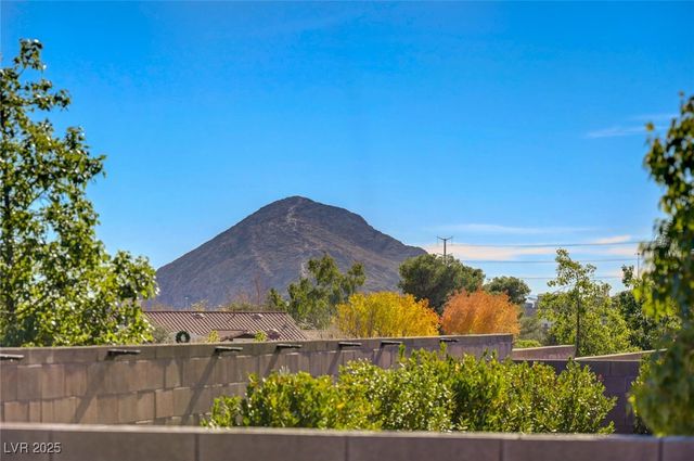 5828 Ireland Ridge Court, Las Vegas, NV 89149