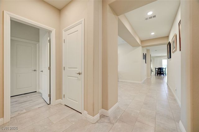 5828 Ireland Ridge Court, Las Vegas, NV 89149