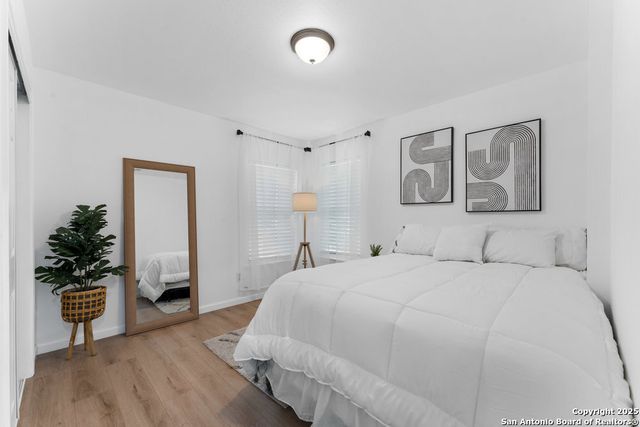 338 TOMROB DR, San Antonio, TX 78220