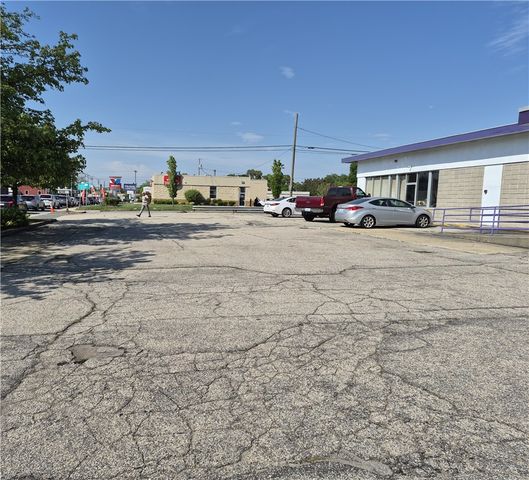 1620 Post Road, Warwick, RI 02888