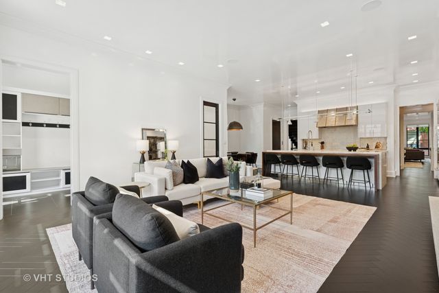 1878 N Orchard Street, Chicago, IL 60614