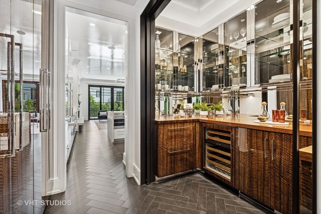 1878 N Orchard Street, Chicago, IL 60614