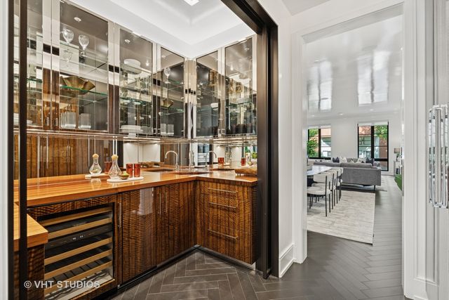 1878 N Orchard Street, Chicago, IL 60614