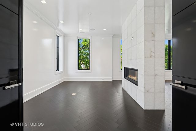 1878 N Orchard Street, Chicago, IL 60614