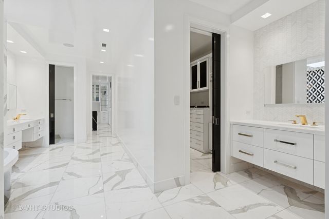 1878 N Orchard Street, Chicago, IL 60614