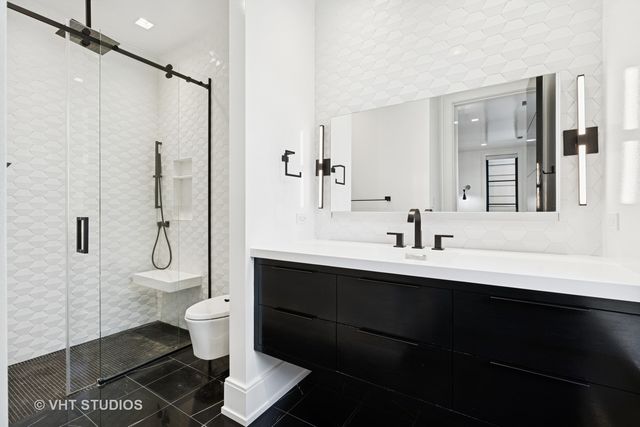1878 N Orchard Street, Chicago, IL 60614