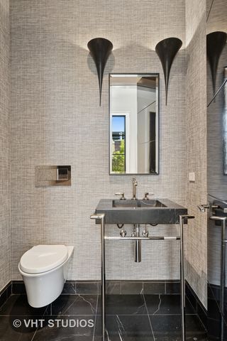 1878 N Orchard Street, Chicago, IL 60614