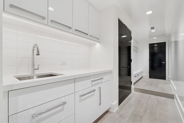 1878 N Orchard Street, Chicago, IL 60614