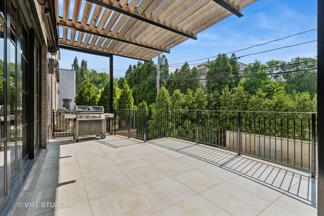 1878 N Orchard Street, Chicago, IL 60614