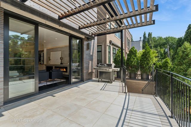 1878 N Orchard Street, Chicago, IL 60614
