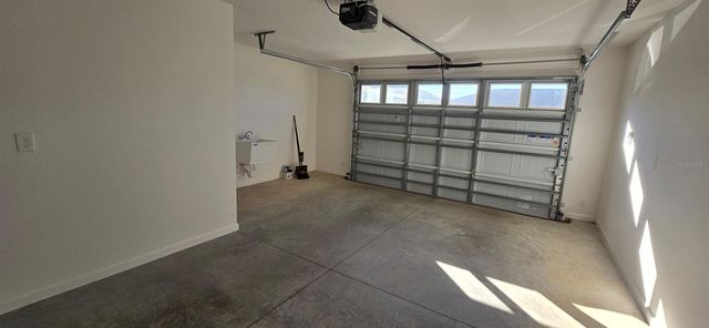 2803 HULL LANE, The Villages, FL 32163